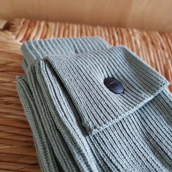Vans Modern Pocket Socks NEW! - Picture 1 of 11